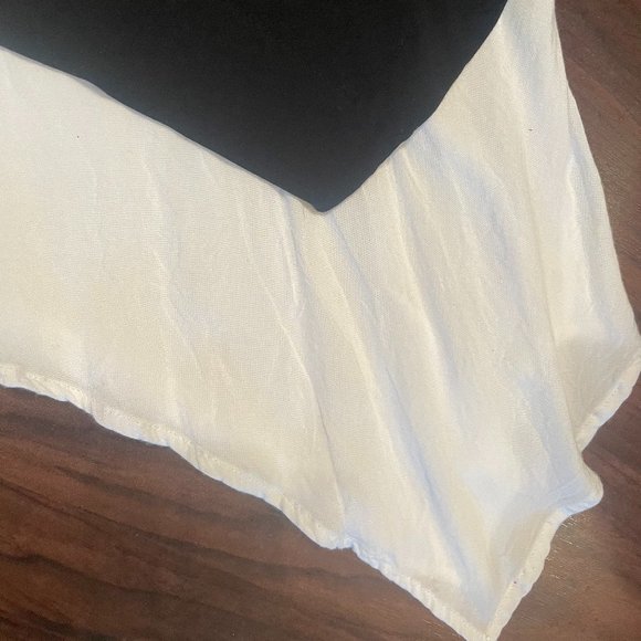 NEIMAN MARCUS Black White Long Sleeve Top - Picture 3 of 6